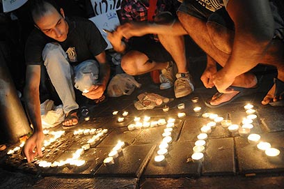 tavigil A demonstration and vigil was held in the aftermath of a deadly shooting in Tel Aviv. (Image from Ynetnews.)
